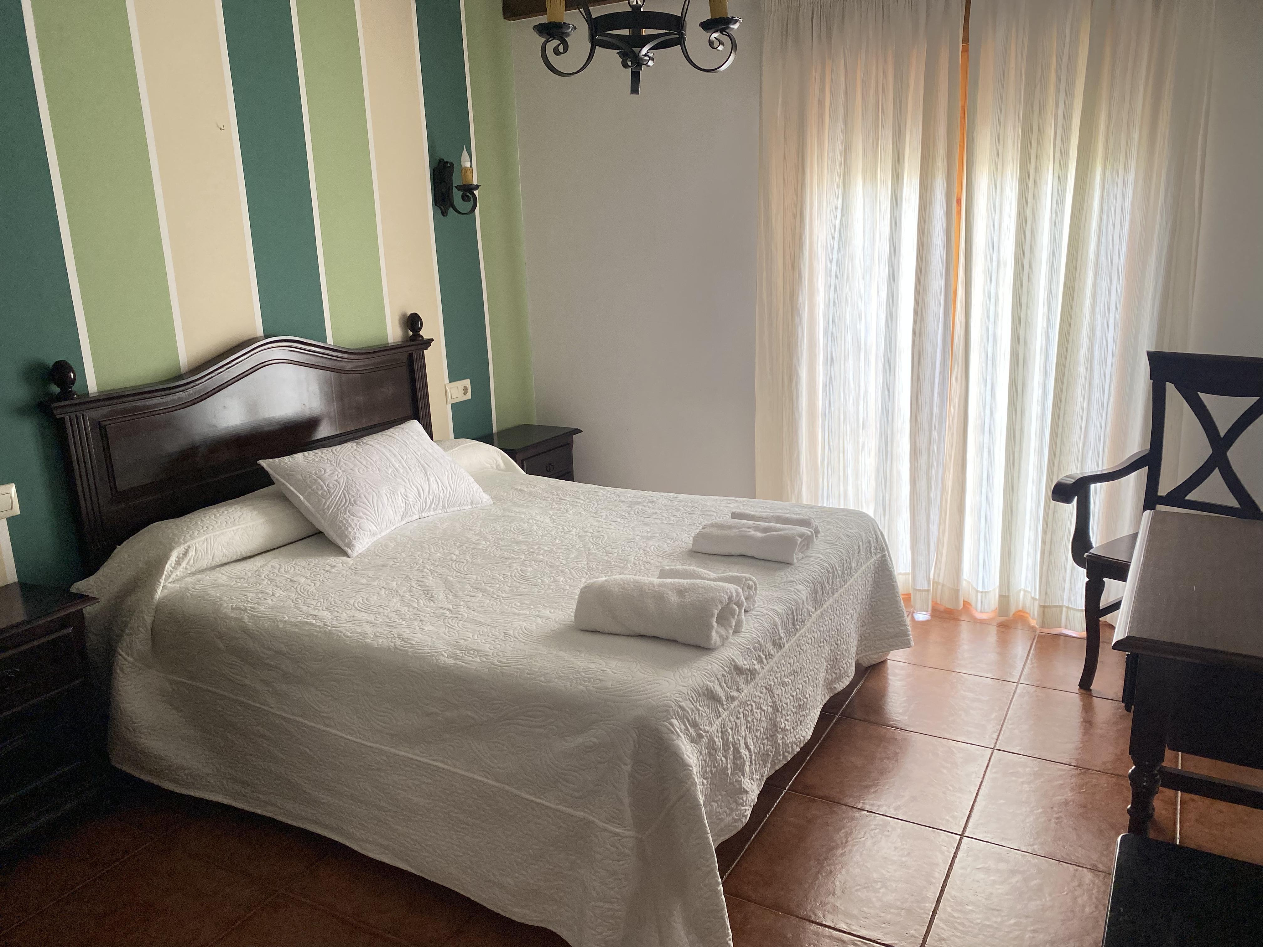 Hostal El Descanso Del Emperador Jarandilla de la Vera Exterior foto
